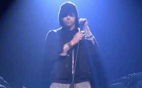 Eminem performa “Walk On Water” com Skylar Grey no MTV EMA