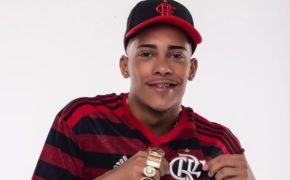 MC Poze fará show no Maracanã nesse sábado antes da final da Libertadores em apoio ao Flamengo, conta empresário do artista
