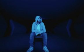 Eminem divulga o videoclipe da sua nova música "Darkness"
