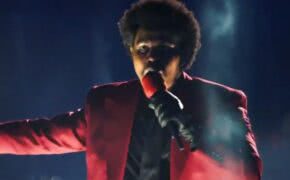 The Weeknd canta “Blinding Lights” no MTV VMA 2020; assista