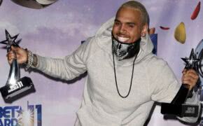 Chris Brown gasta 100 mil dólares em novo grillz